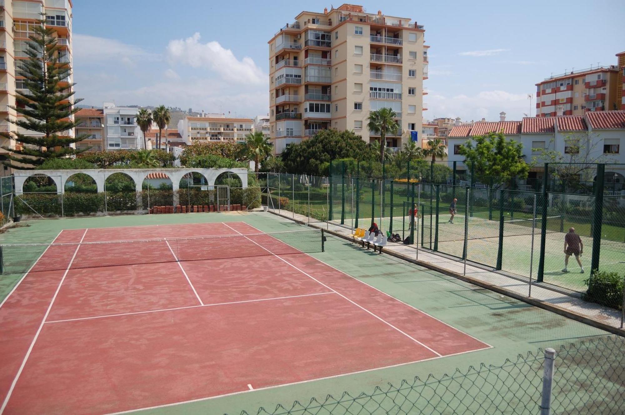 Apartamentos Euromar Playa Torrox Luaran gambar